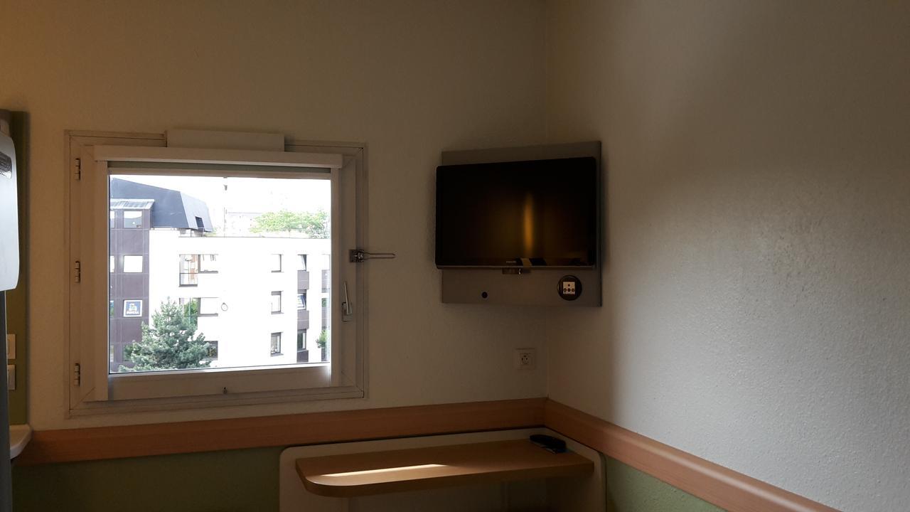 Ibis Budget St Gratien - Enghien-Les-Bains Saint-Gratien Dış mekan fotoğraf